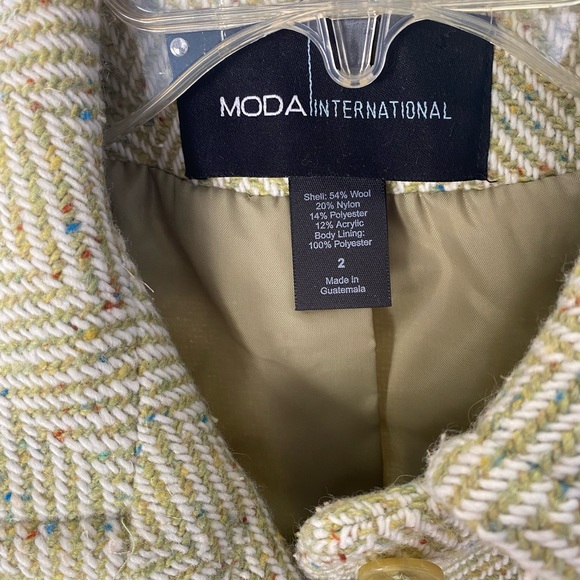 Moda International Women’s 3/4 Button Up Green Wool Blend Coat - Picture 3 of 3